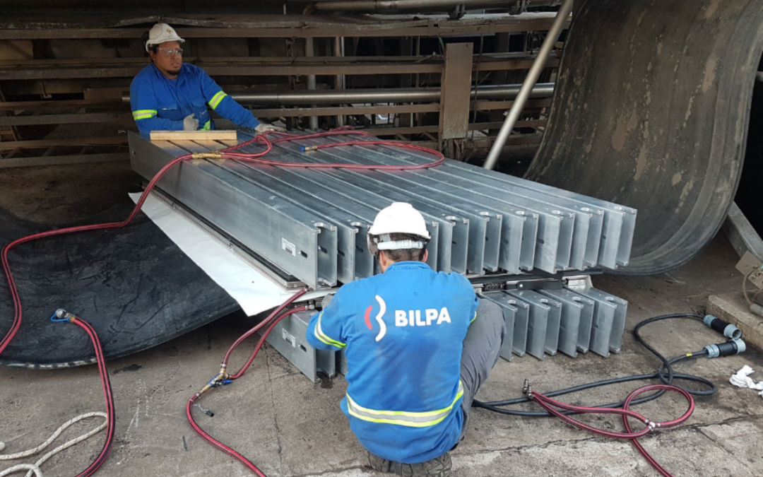 Montaje de cintas transportadoras en Patio de Madera de UPM y Montes del Plata